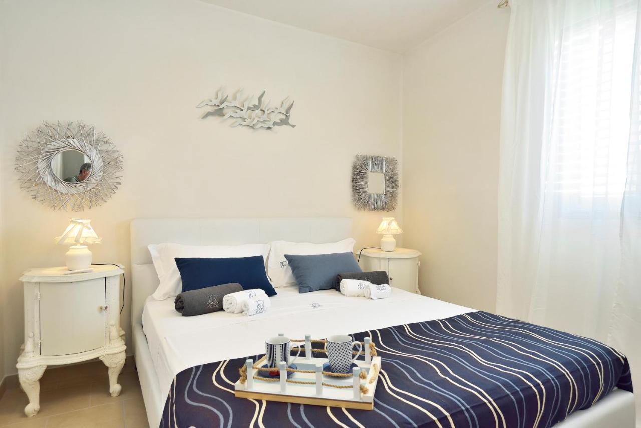 Apartament Casa Con Accesso Al Mare Santa Maria Del Focallo Zewnętrze zdjęcie
